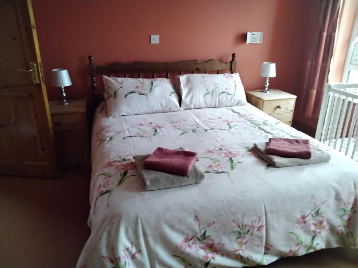 Warm And Welcoming Family Home Ballinrobe Esterno foto