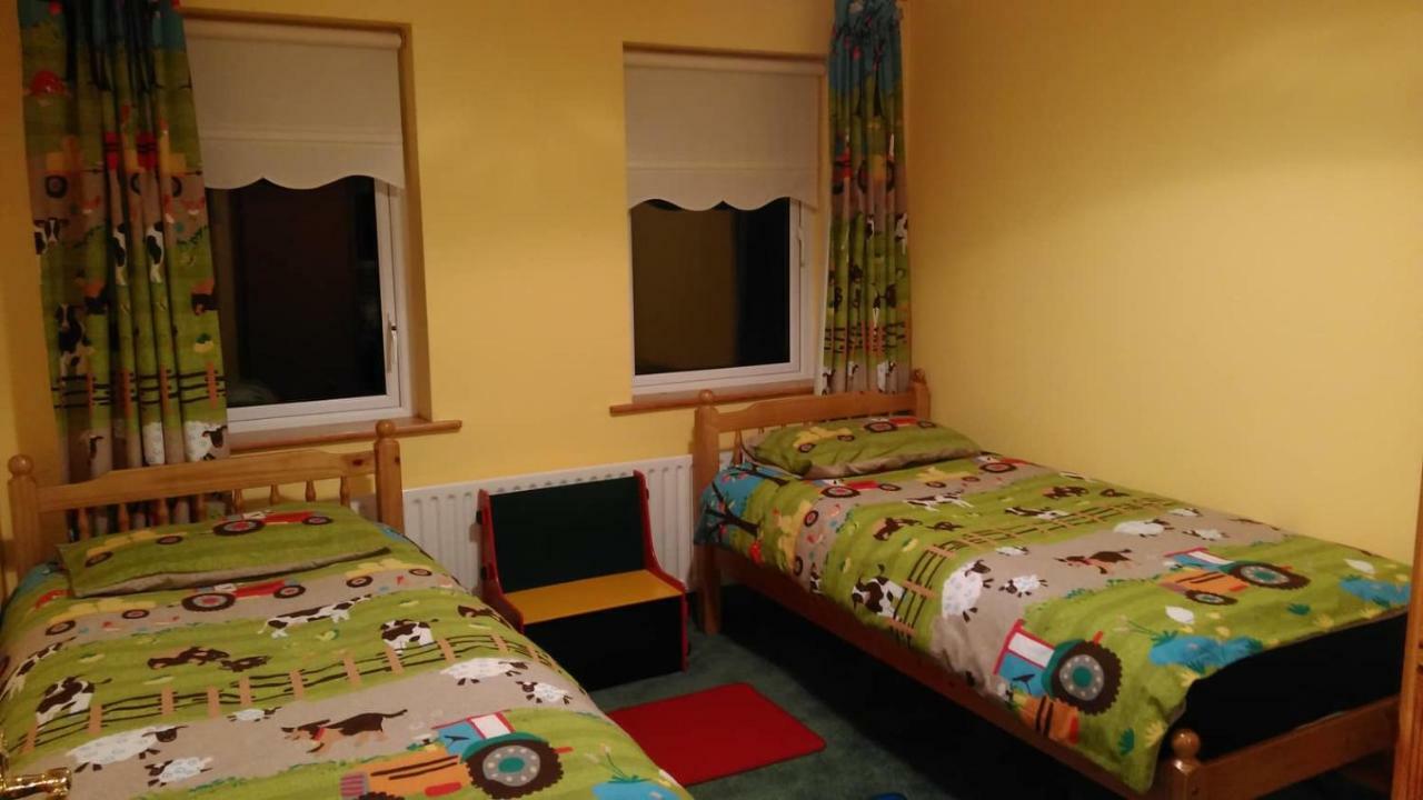 Warm And Welcoming Family Home Ballinrobe Esterno foto